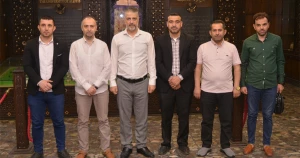 جامعتا المعارف وحلب تبحثان تعزيز التعاون الأكاديمي والبحثي