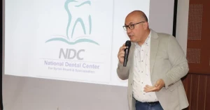 يوم علمي في كلية طب الأسنان يناقش مداواة الأسنان اللبية في عصر التكبير المجهري