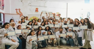 طلاب العلاج الوظيفي بجامعة المنارة يختتمون برنامجًا تدريبيًا وتطوعيًا في جمعية الأمل