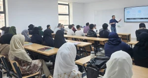 جامعة المعارف تستقطب الخبرات الأكاديمية المغتربة لدعم البحث العلمي