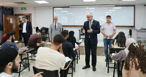 رئيس جامعة الشام الخاصة يتفقد امتحانات كليتي الطب والصيدلة